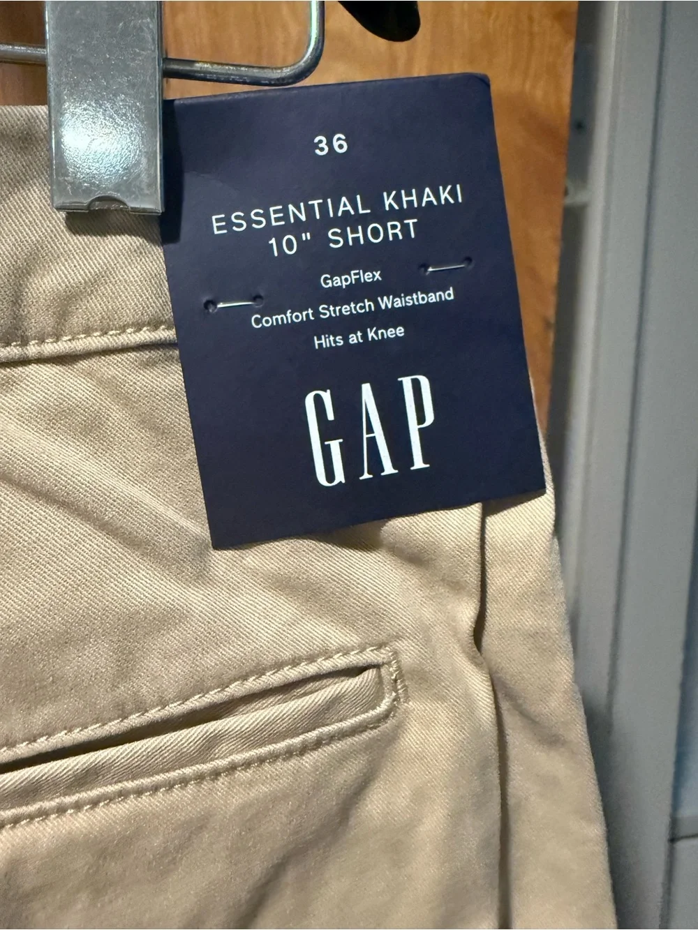 GAP Men's Khaki Flat-Front Cotton Shorts NWT